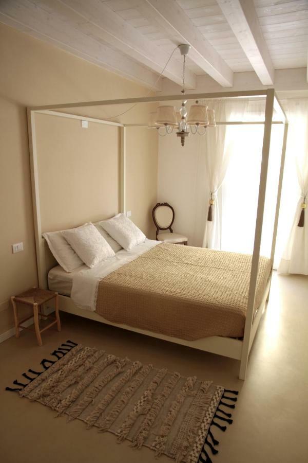 Vanilla Apartment Пескиера дел Гарда Екстериор снимка